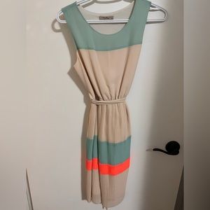 Lovely dress size small